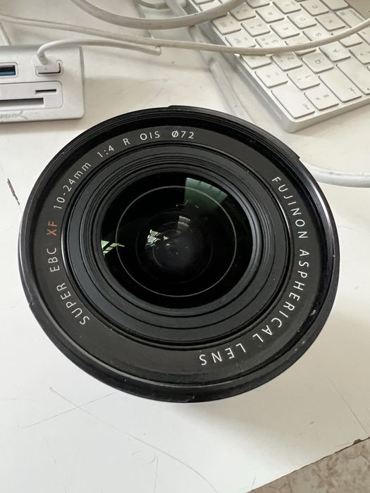 Fuji 10-24 mm f 4