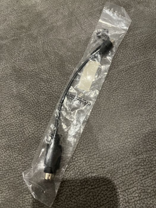 Lote de cabos eletrónicos (USB, HDMI, RCA, etc.) – 10€ negociáveis