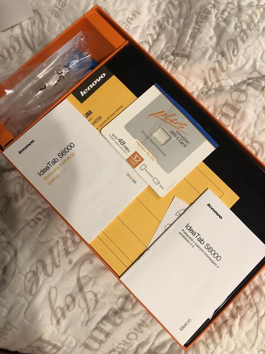 Tablet Lenovo czarny