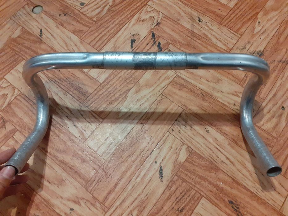 Кермо шосейне Чінеллі (Італія)