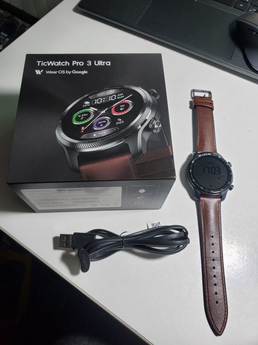 mobvoi ticwatch pro ultra gps купити телефони та аксесуари