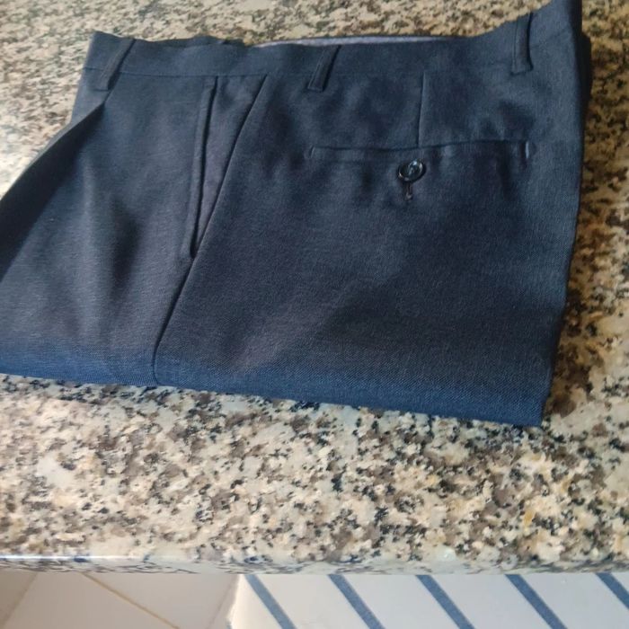 Vendo calças para homem