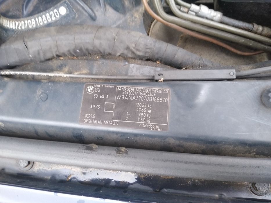 Karoseria BMW E60 E61 ORIENTBLAU METALLIC Maska Zderzak Błotnik Xenon