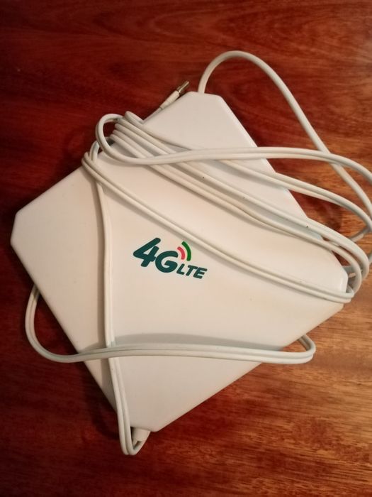 Продам 4G Антену W435