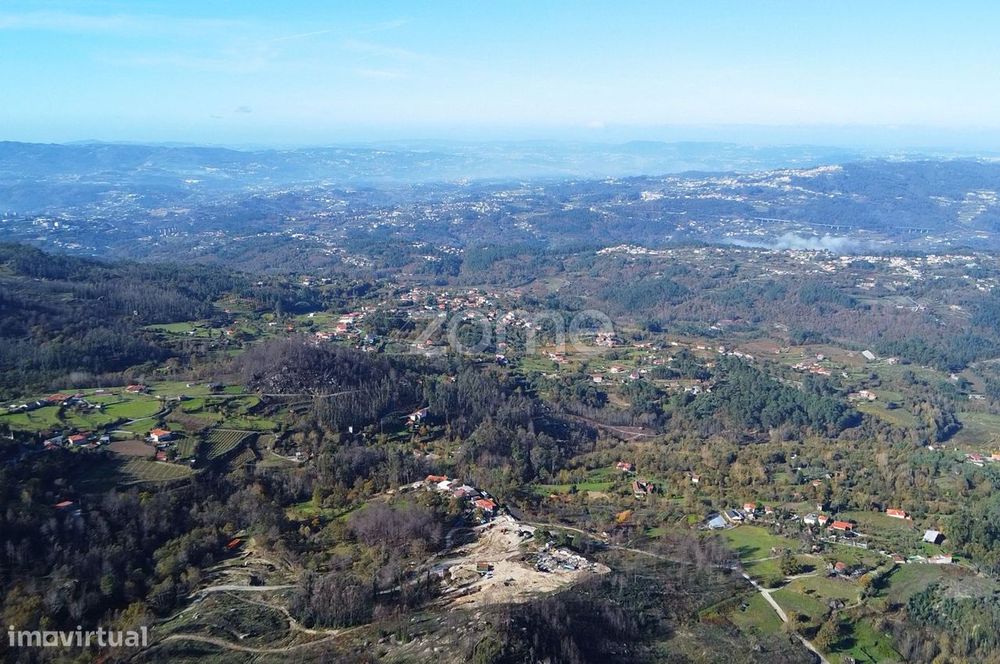 Terreno florestal com 4.2 hectares em Marco de Canaveses - Porto
