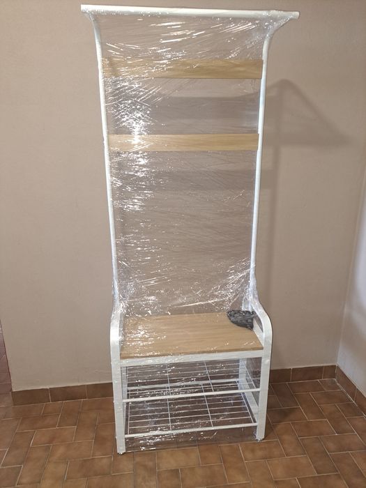 Cabideiro para entrada com sapateira