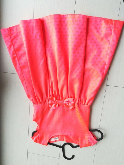 Sukienka dla dziewczynki H&M. Rozm. 122