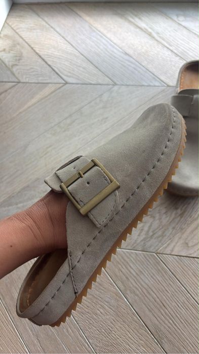 Klapki clarks skora