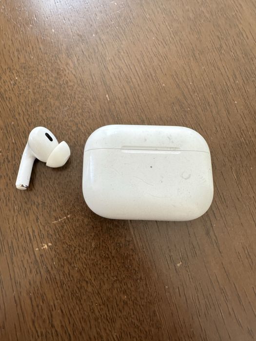 AirPods Pro 2ª geração (caixa + auricular esquerdo) – para peças / reparação