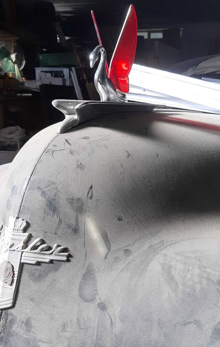 Ornamento para capô carro. Anos 60