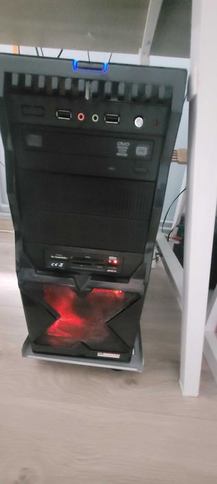 Komputer stacjonarny