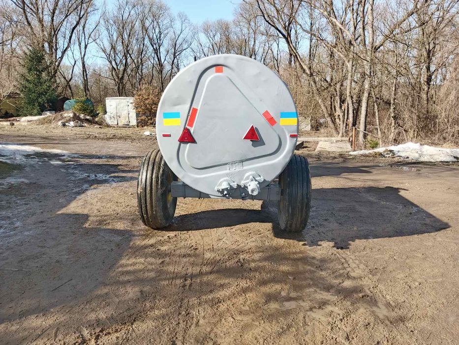 Продається бочка 3.2 куба