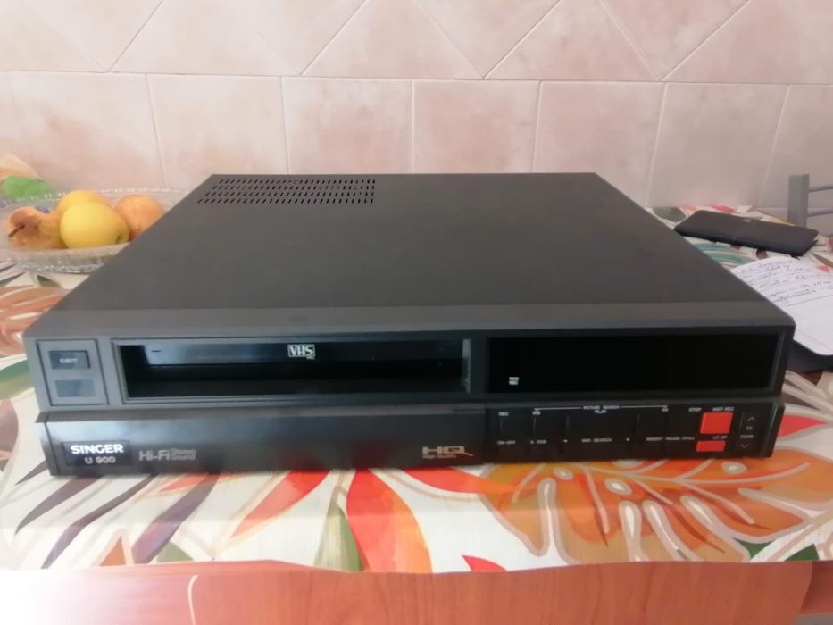 Singer U 900 Hi-Fi Stereo Sound