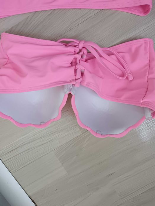 Strój kąpielowy muszelka