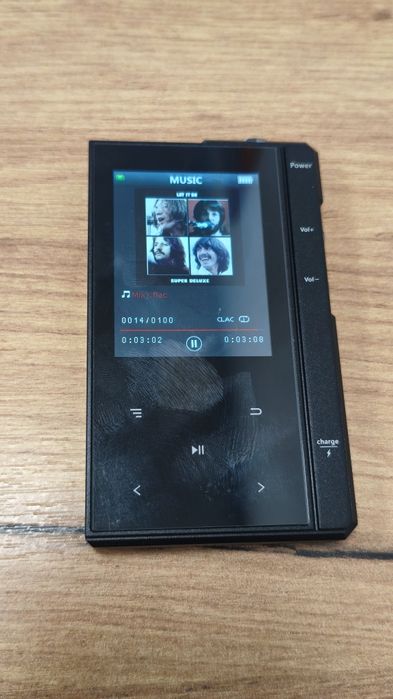 Phinistec Z6 .MP3 player.