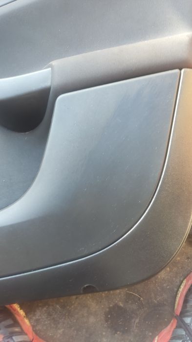 Boczek drzwi przód przedni prawy Seat Altea XL