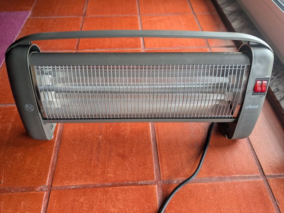 Aquecedor ufesa novo