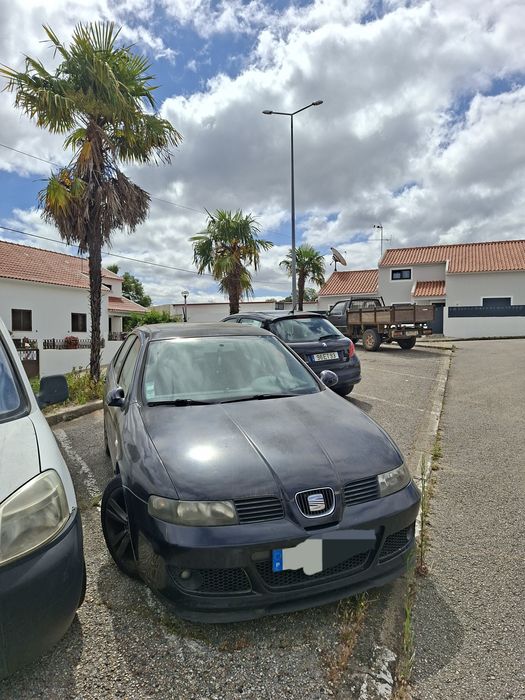 Vendo  seat leon para um bom projecto