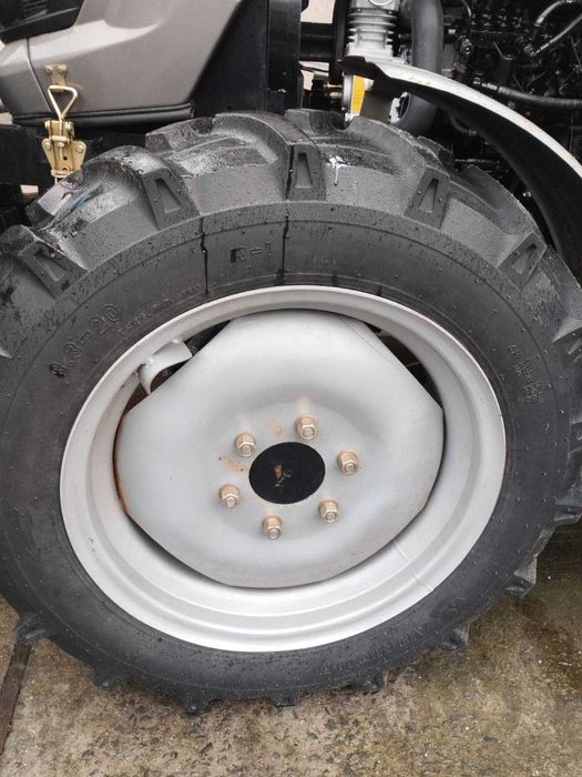 Трактор Скаут ТЕ504 С з кабіною вживаний в ідеальному стані