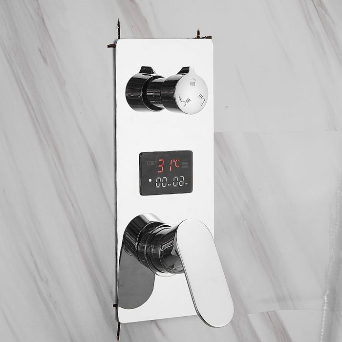 Скрытая душевая система с тропическим душем и душевой лейкой для ванно