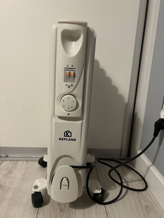 Grzejnik olejowy elek.1500W