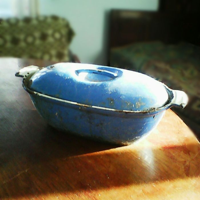 Гусятниця, баняк-казан, балон газовий