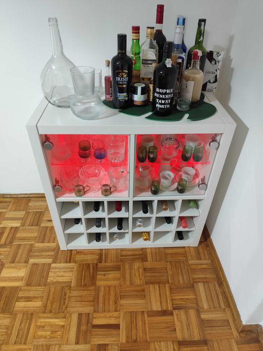 Garrafeira - estante