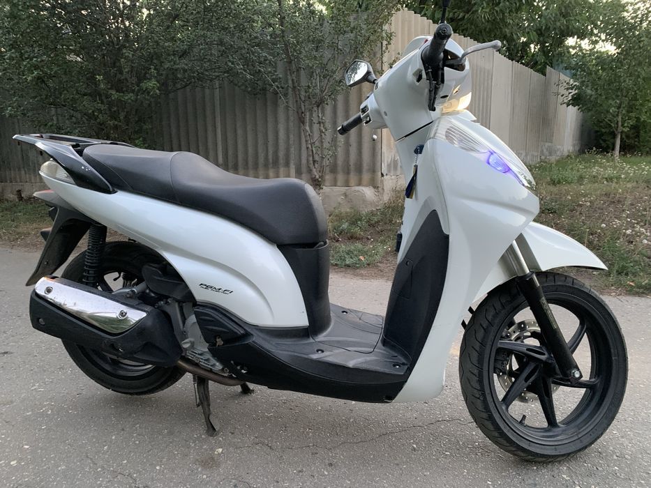 Продам Honda SH 300i 2008г.в.