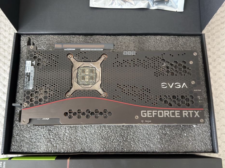EVGA RTX 3080 FTW3 Ultra Gaming (пломба, стан нової)