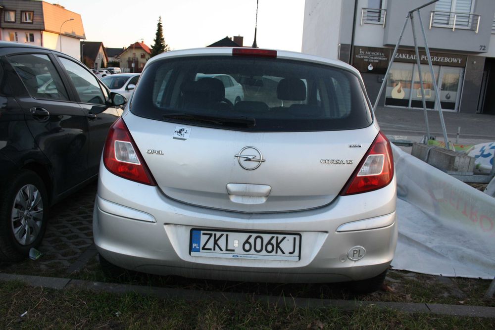 Opel corsa D 1.2benz.,2007r,5drzwi,ładny