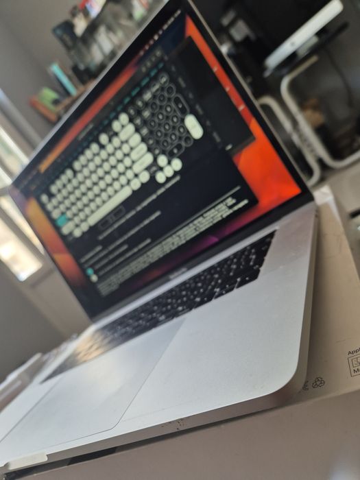 Topcase pl klawiatura  macbook pro a1990 silver nowy