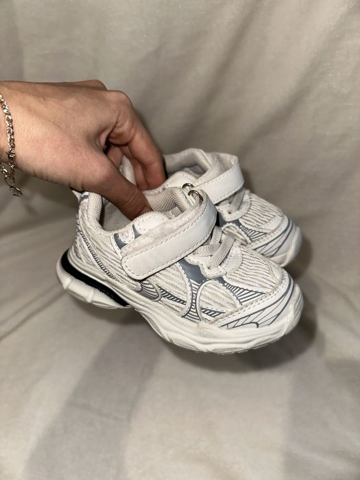 Кросівки для малюка