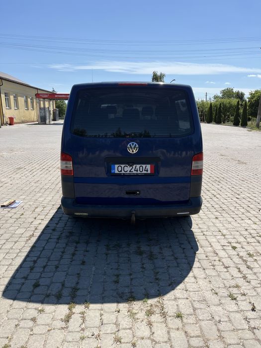 Продам Volkswagen Transporter T5