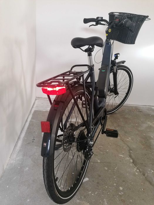 Bicicleta elétrica GITANE modelo E-CITY STEPS D8+