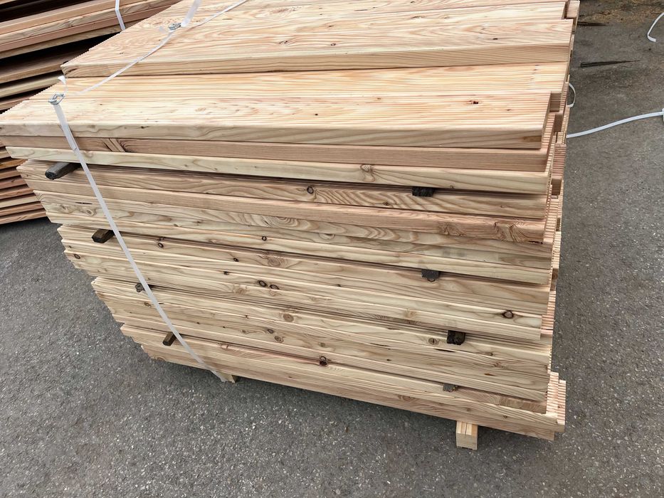 deski modrzewiowe na stopnie, stopnie, deski na pomost, ścieżki