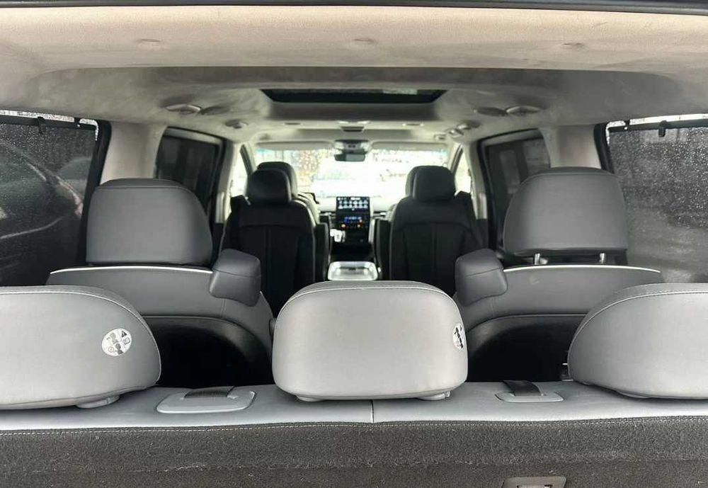 Hyundai Staria  2021