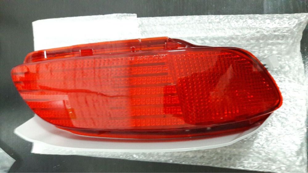 Фонарь заднего бампера Lexus RX350 2007-  USA
