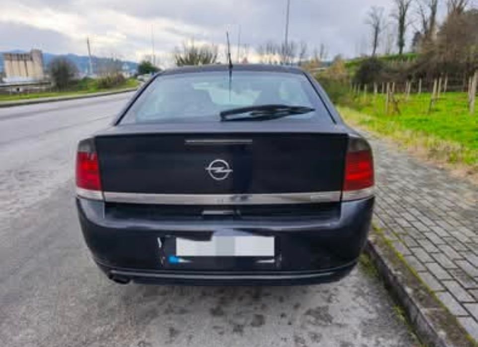 Opel Vectra C 2.2 GTS (2003) – Vendido inteiro ou às Peças