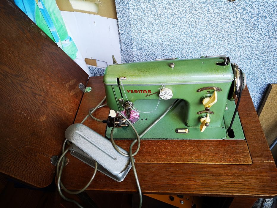 Maszyna do Veritas zick zack, na pedał, sprawna