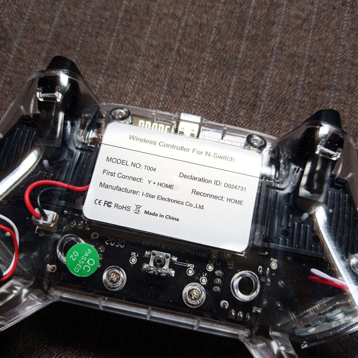 беспроводний джойстик wireless controller T004 (дефект)