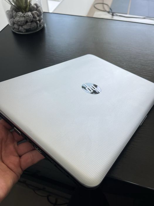 HP Laptop 14-AN012NR