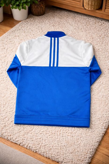 Świetna bluza adidas błękitna