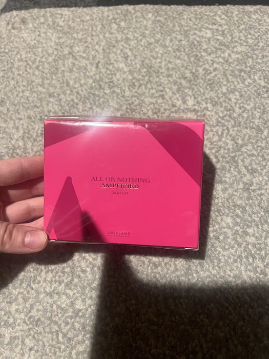 Perfumy All or Norhing Amplified Oriflame