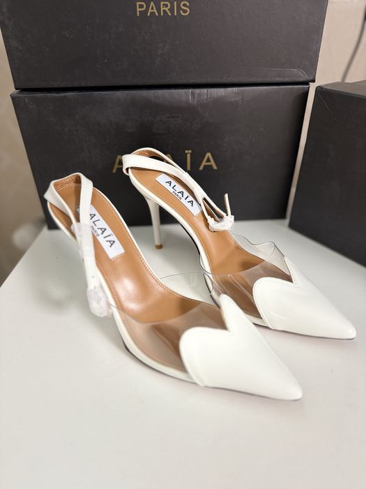 Білі туфлі Alaïa Paris 37,38,40,41