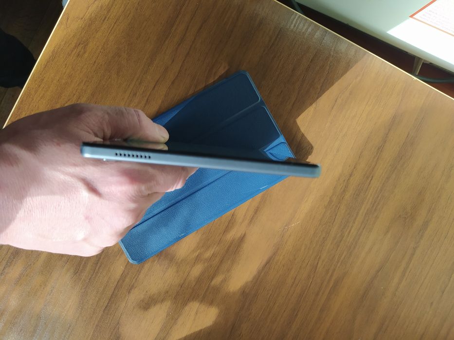 Samsung galaxy tab a7 lite 32GB Wi-fi стан новий.