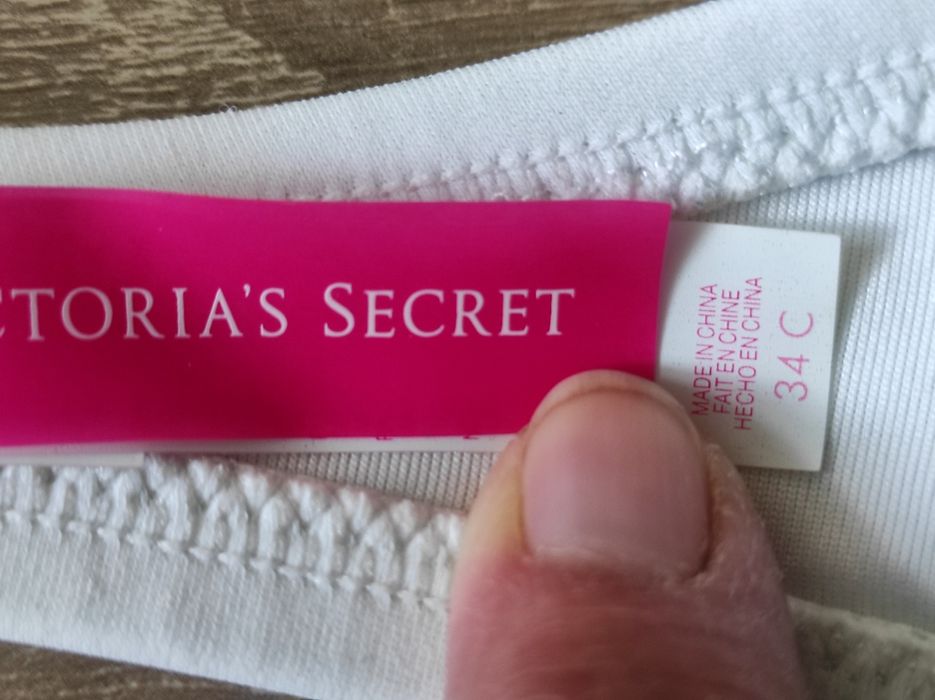 Góra od bikini Victoria's Secret 34/C
