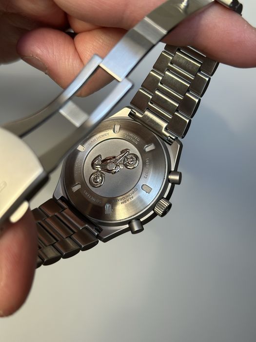 Dan Henry 1972 MAVERICK chronograph silver