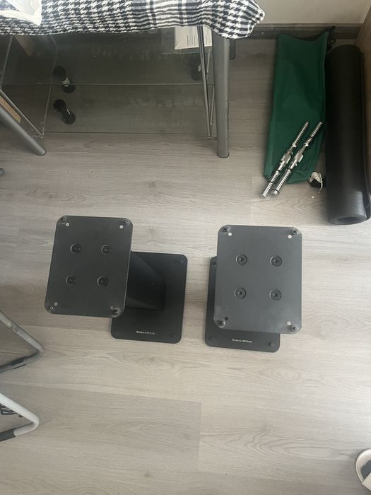 Bowers & Wilkins FS-700 S2