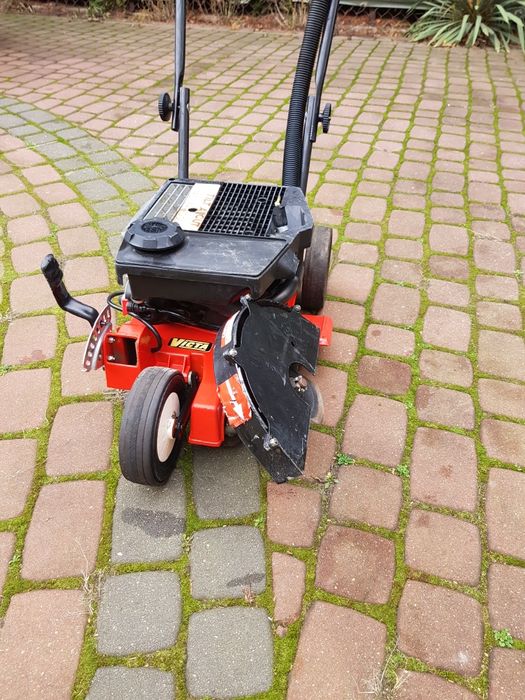 Krawedziarka spalinowa do trawnika obżynarka trawy wycinarka darni