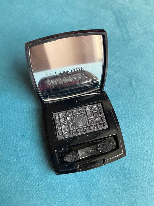 Cień Lancome Ombre Hypnose Ultra smoky grafit glitter